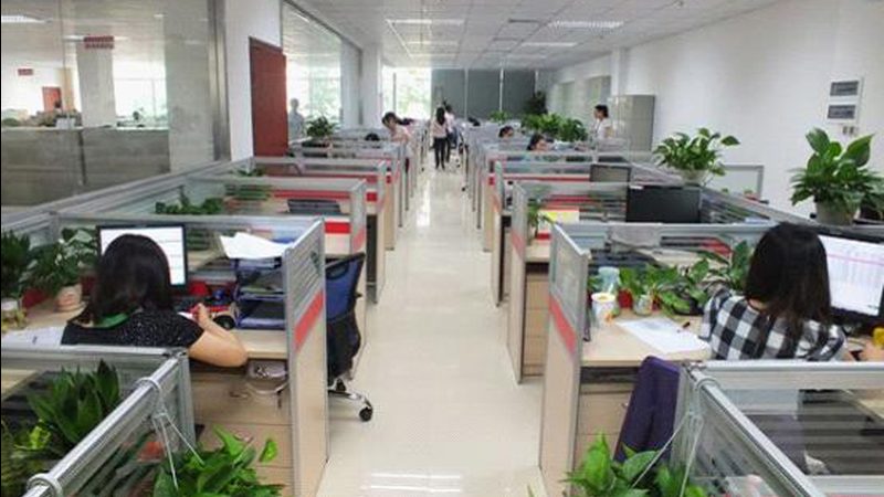 提交材料：培训结束后，员工需向企业提交以下材料：